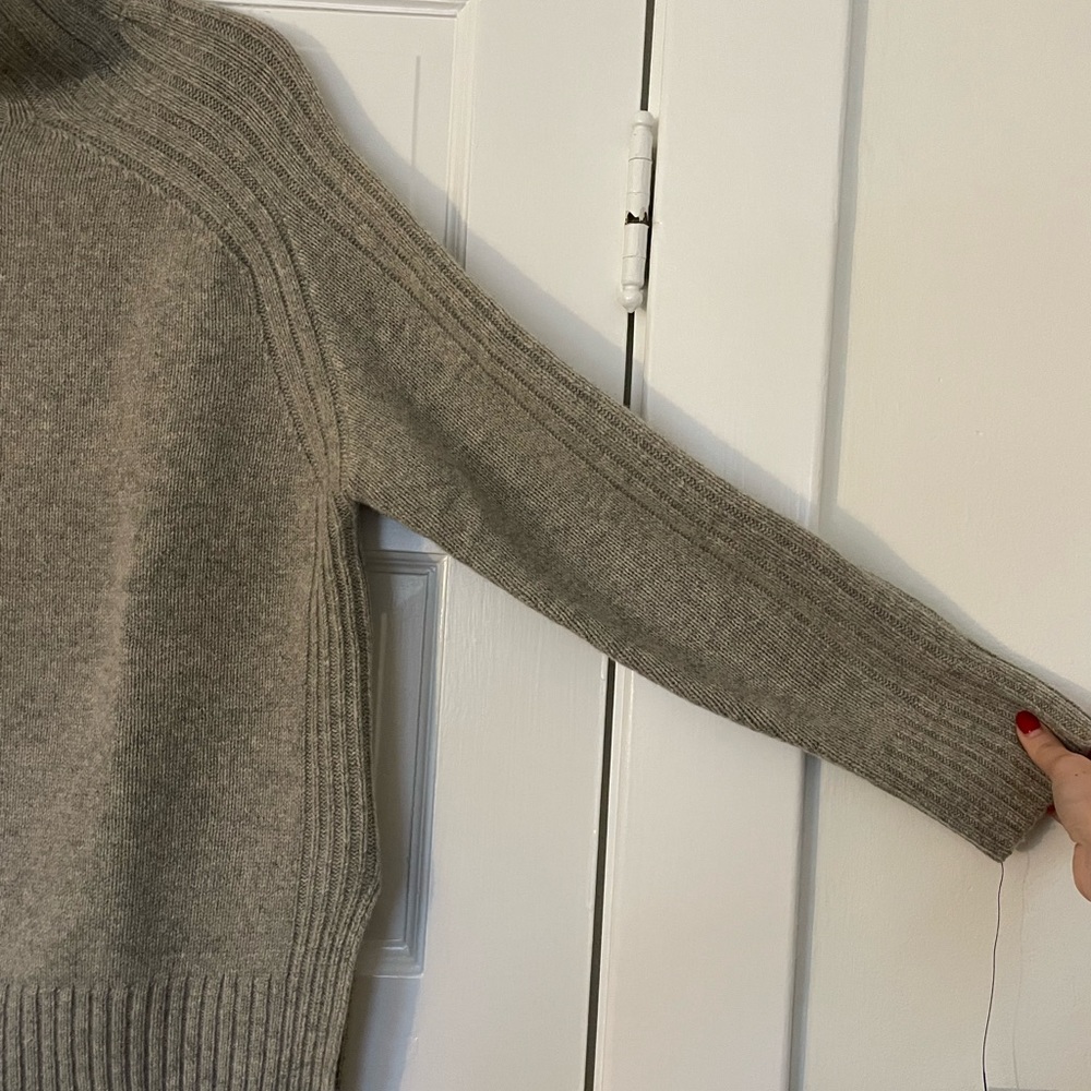 Grey Ralph Lauren sweater - Picture 5 of 8